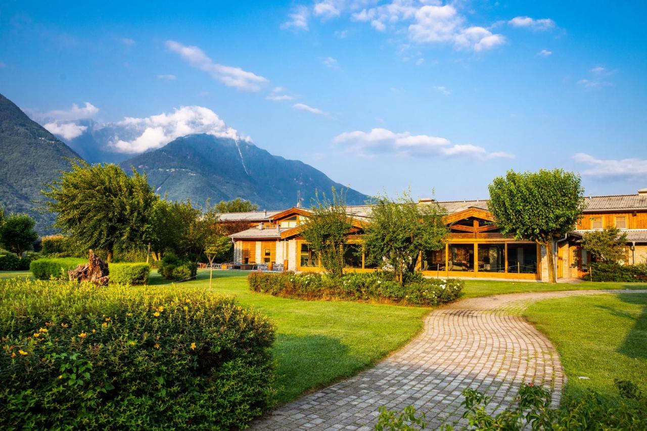 Mantello Agriturismo La Fiorida מראה חיצוני תמונה